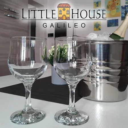 Little House Galileo Apartament *